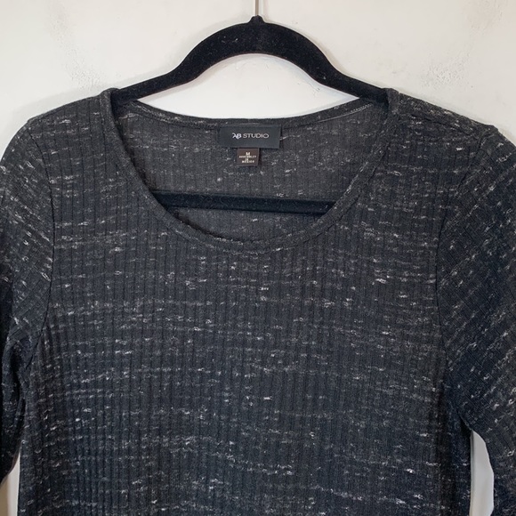 AB Studio NWT Textured Knit Flounce Hemline Women’s Size M Black White Top - Picture 3 of 16